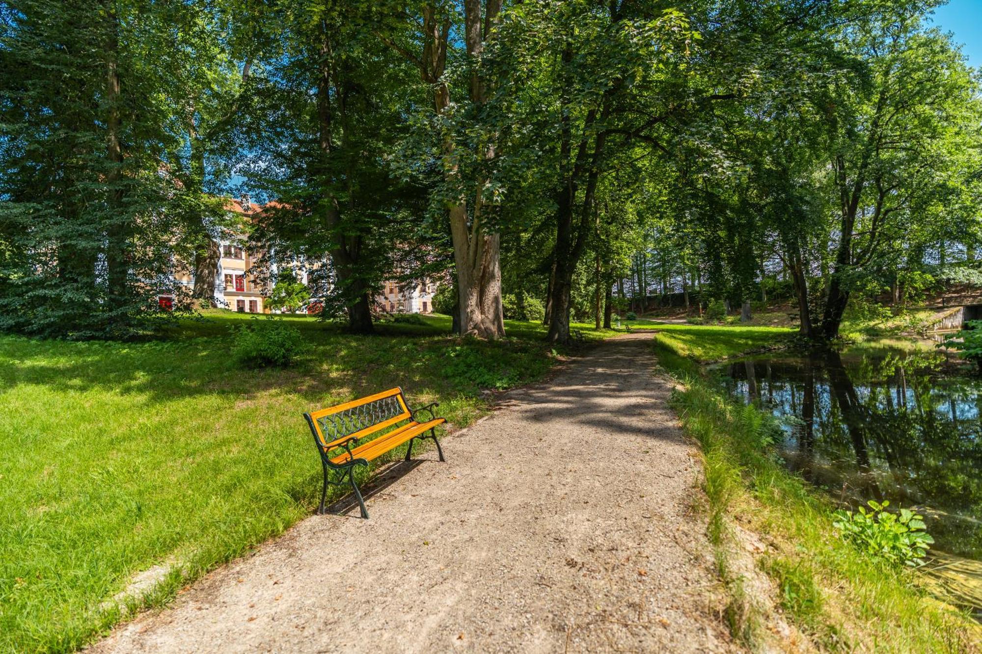 Zamek D'Este Chlum u Trebone Exteriér fotografie